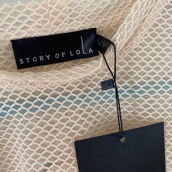 Beautiful mesh net dress by Story of Lola - Picture 4 of 5